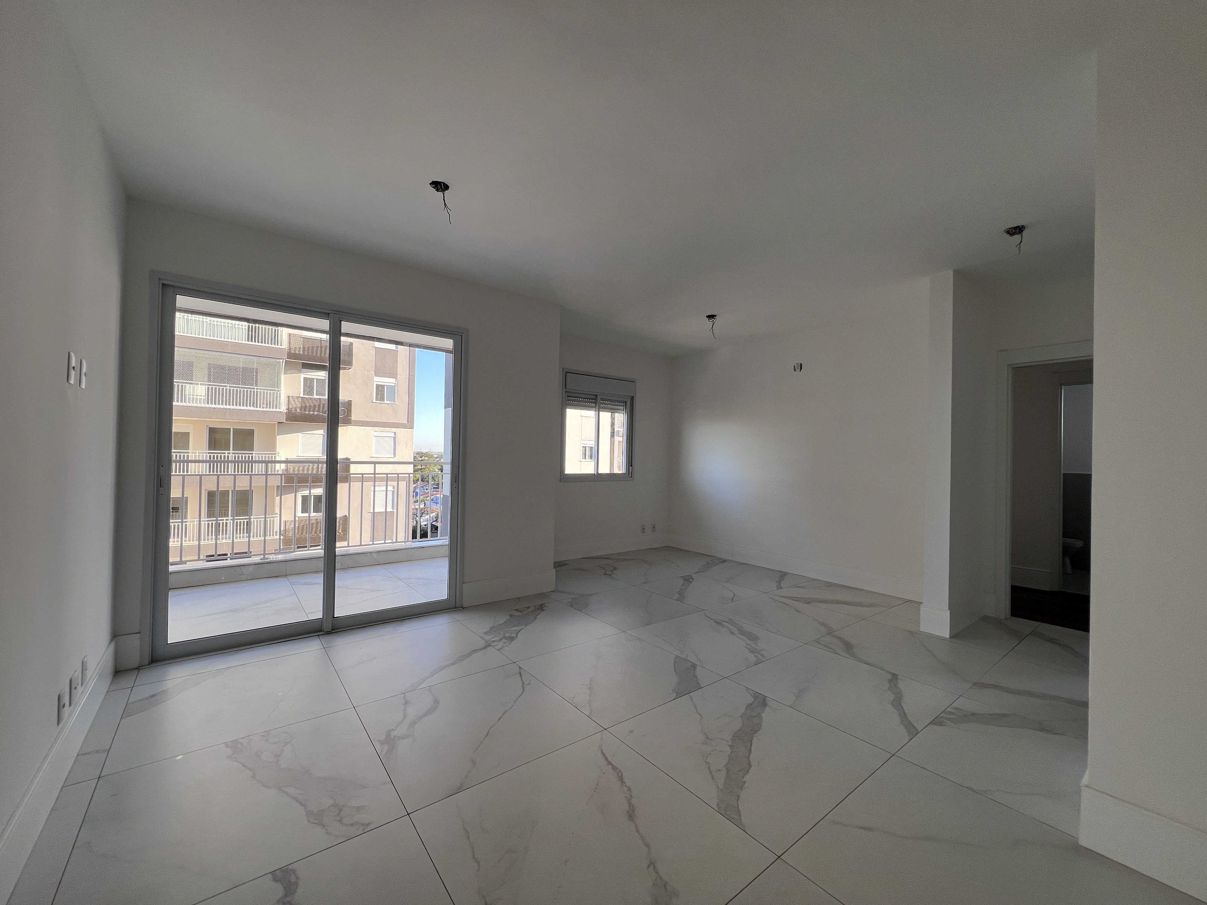 Apartamento Novo 2 dormitórios com Varanda Gourmet no Condomínio Eco Vila Santa Margarida – Bairro Morumbi, Paulínia.