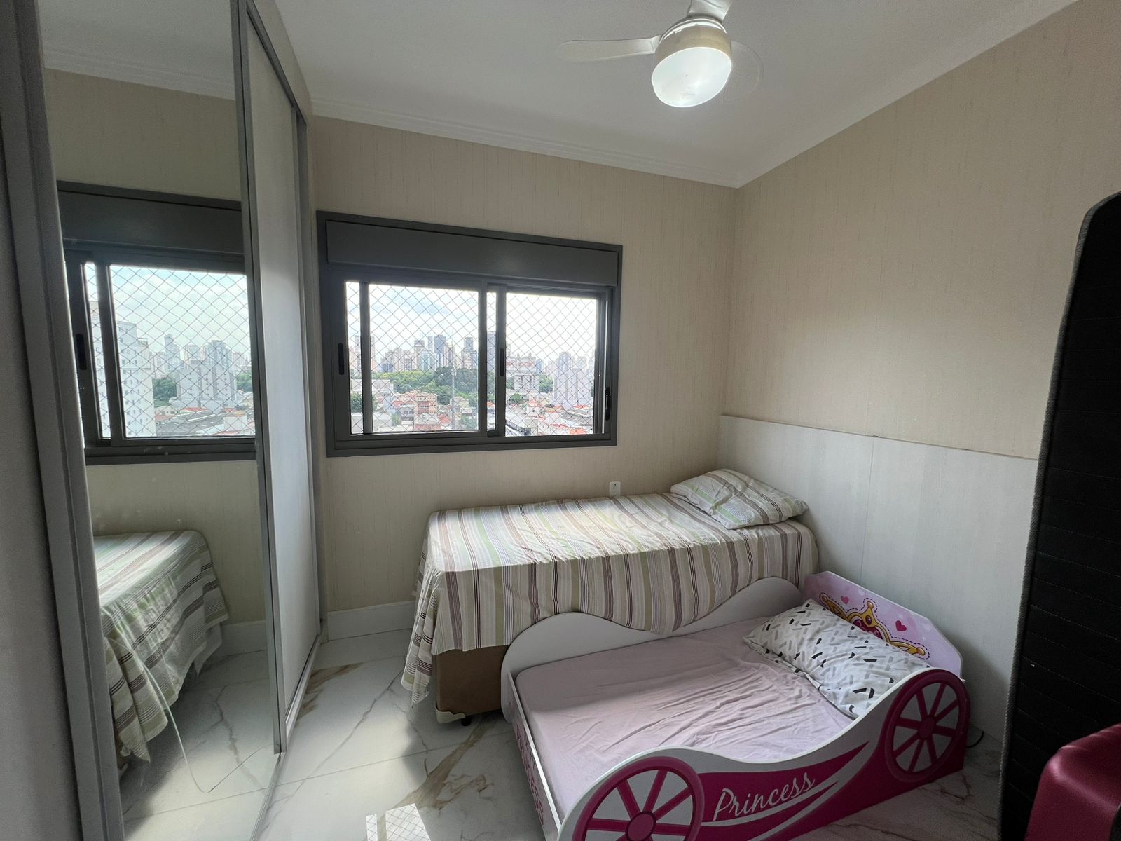 Apartamento Espaçoso e Moderno no Tatuapé: Seu Novo Capítulo Começa Aqui!