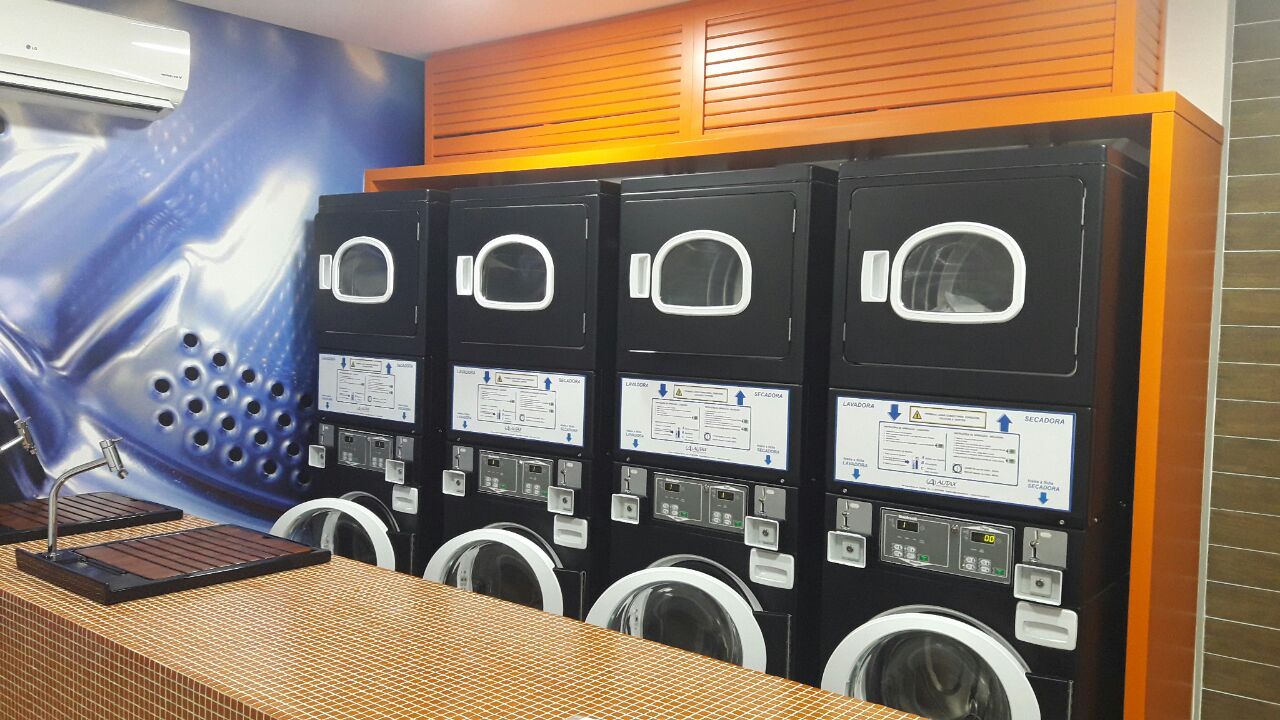 Viva com Estilo e Conveniência em Frente ao Shopping Anália Franco!