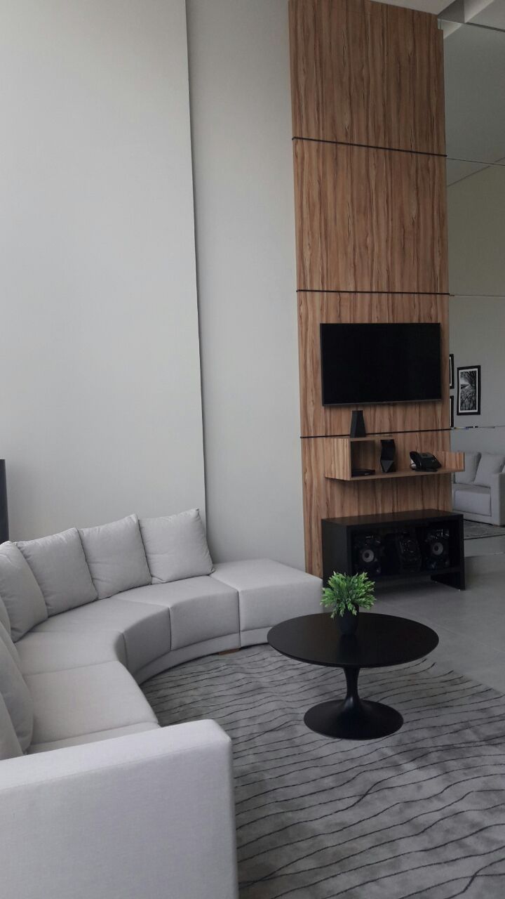 Viva com Estilo e Conveniência em Frente ao Shopping Anália Franco!