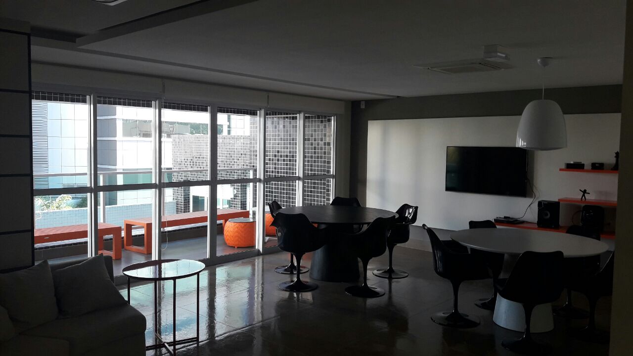 Viva com Estilo e Conveniência em Frente ao Shopping Anália Franco!