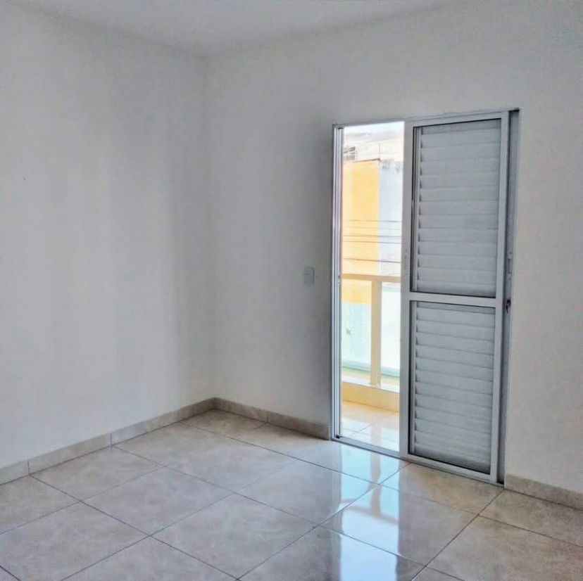Sobrado para Locação na Vila Carrão: Conforto e Localização Privilegiada
