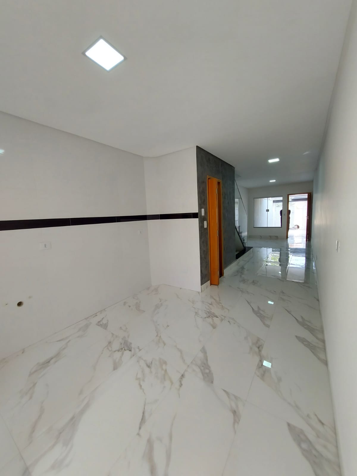 Sobrado 3 dormitórios 1 suíte a venda na Vila Ré