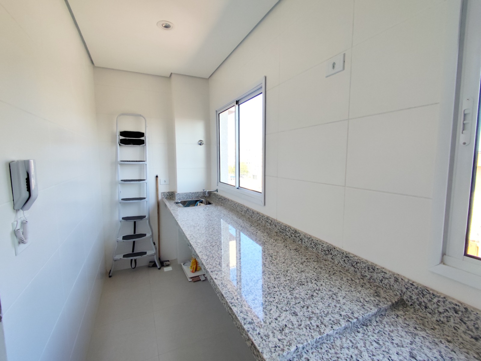 Apto Studio 1 dormitório a venda na Penha