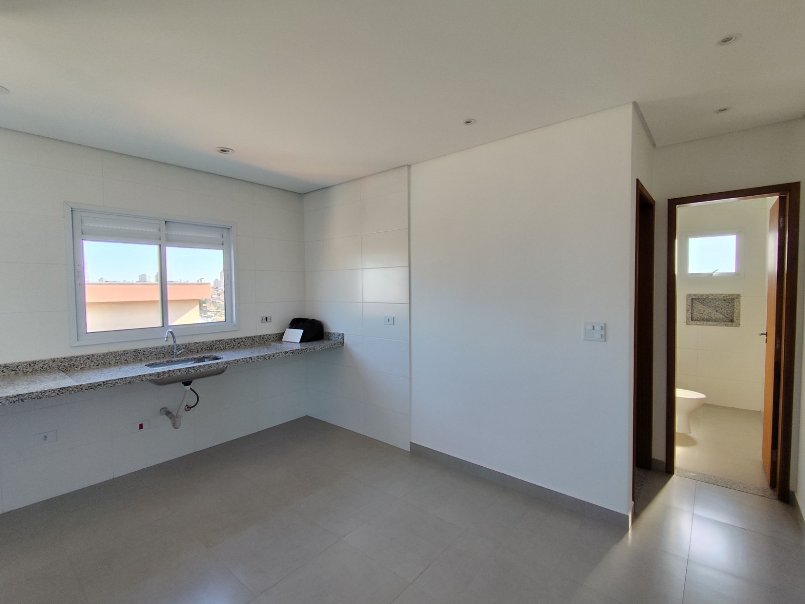 Apto Studio 1 dormitório a venda na Penha