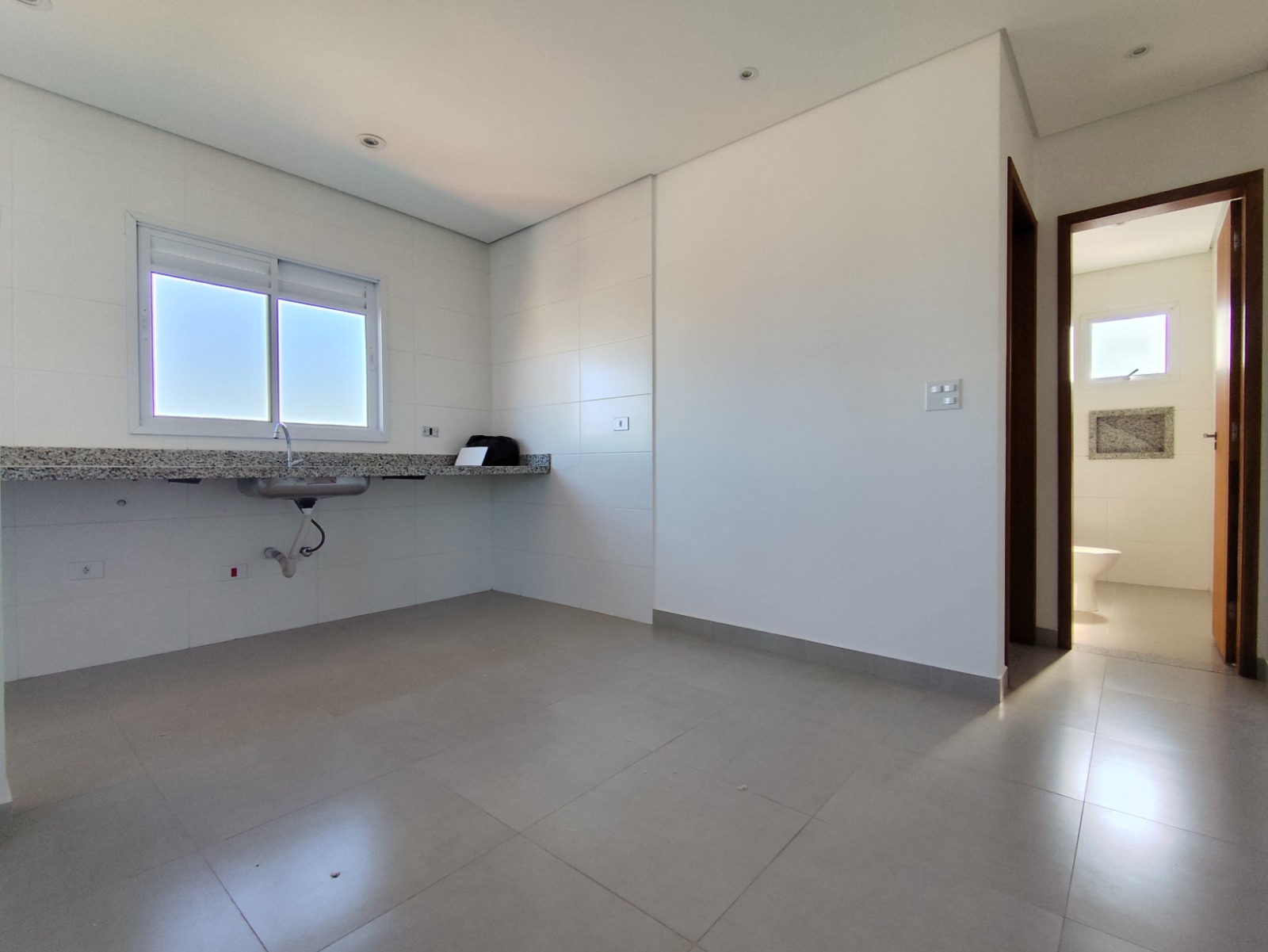 Apto Studio 1 dormitório a venda na Penha