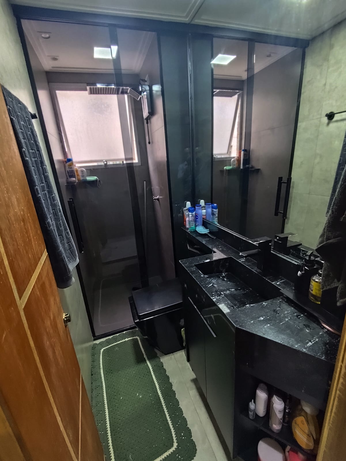 Apartamento a venda em Itaquera com 2 dormitórios mobiliado.