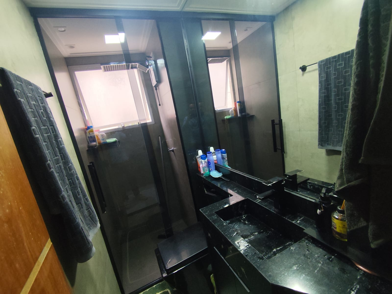 Apartamento a venda em Itaquera com 2 dormitórios mobiliado.