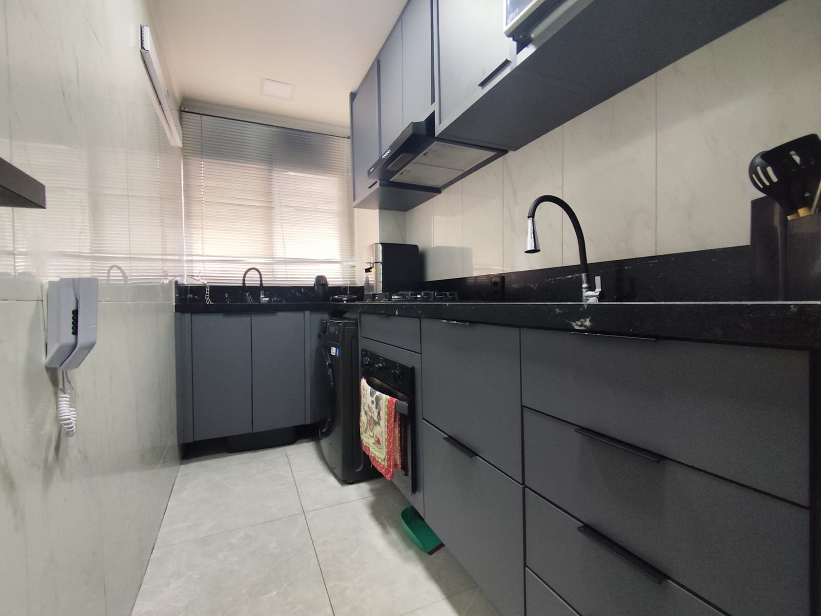 Apartamento a venda em Itaquera com 2 dormitórios mobiliado.