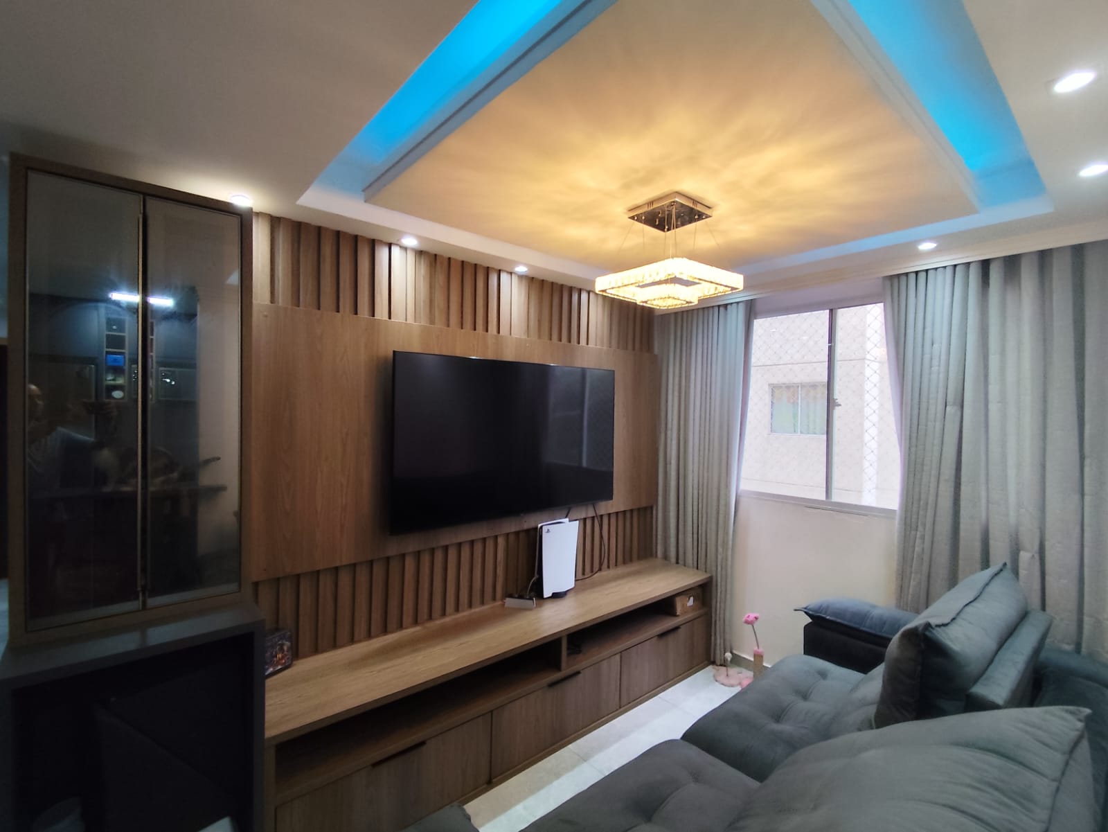 Apartamento a venda em Itaquera com 2 dormitórios mobiliado.