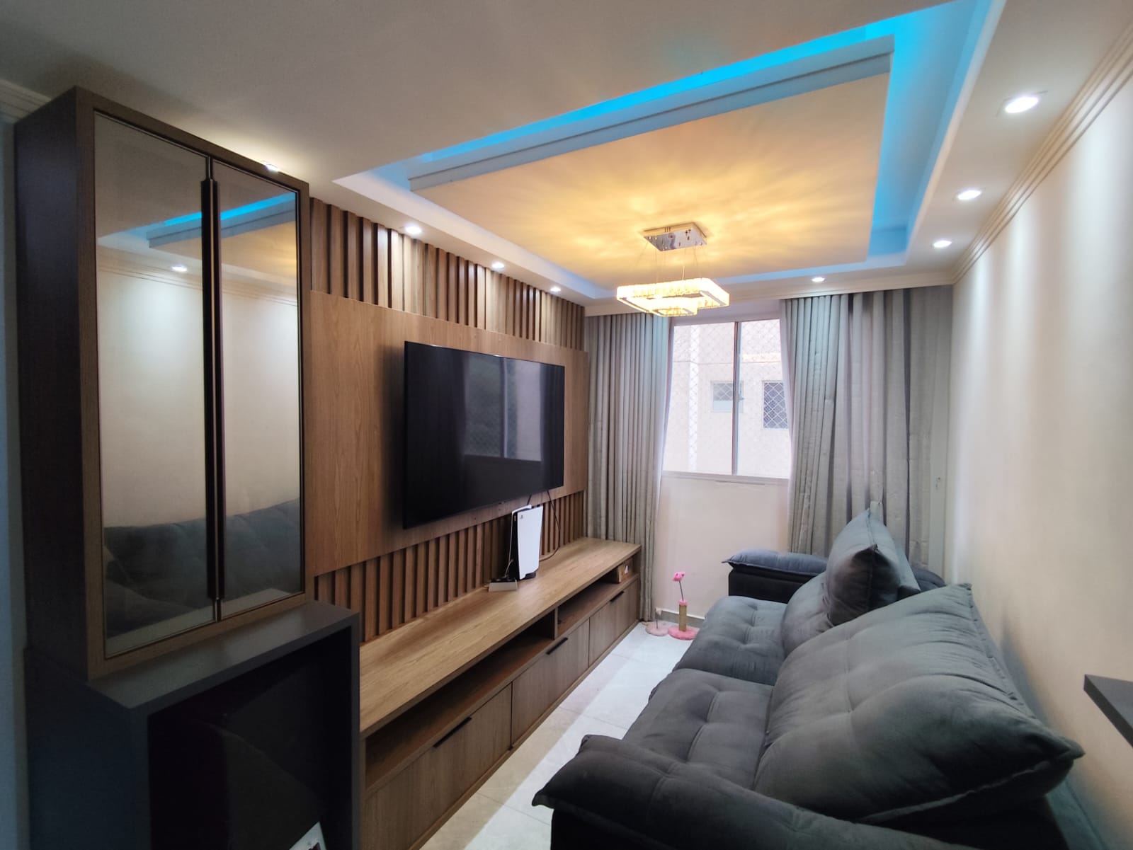 Apartamento a venda em Itaquera com 2 dormitórios mobiliado.