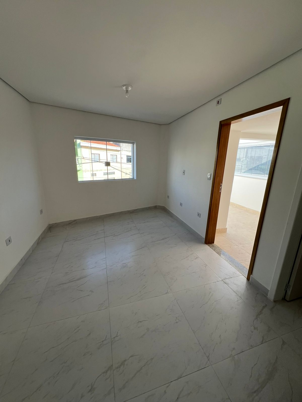 Casa comercial para locação no Moóca.