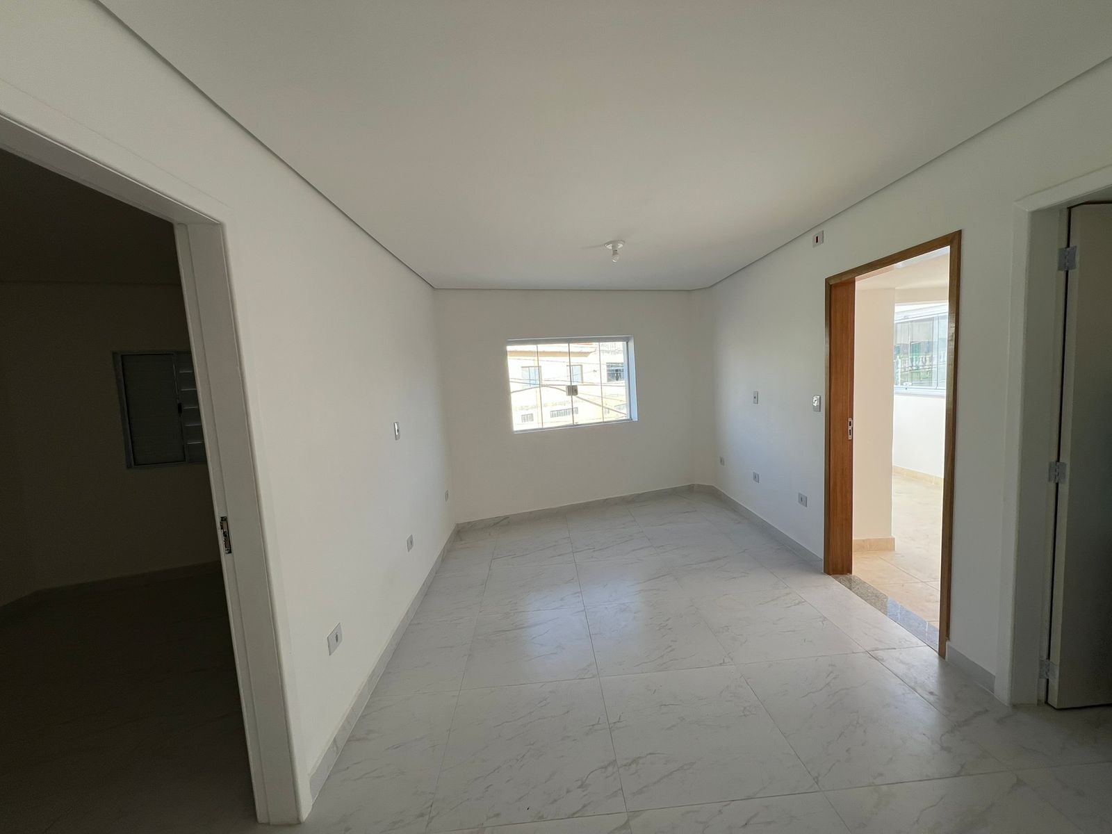 Casa comercial para locação no Moóca.