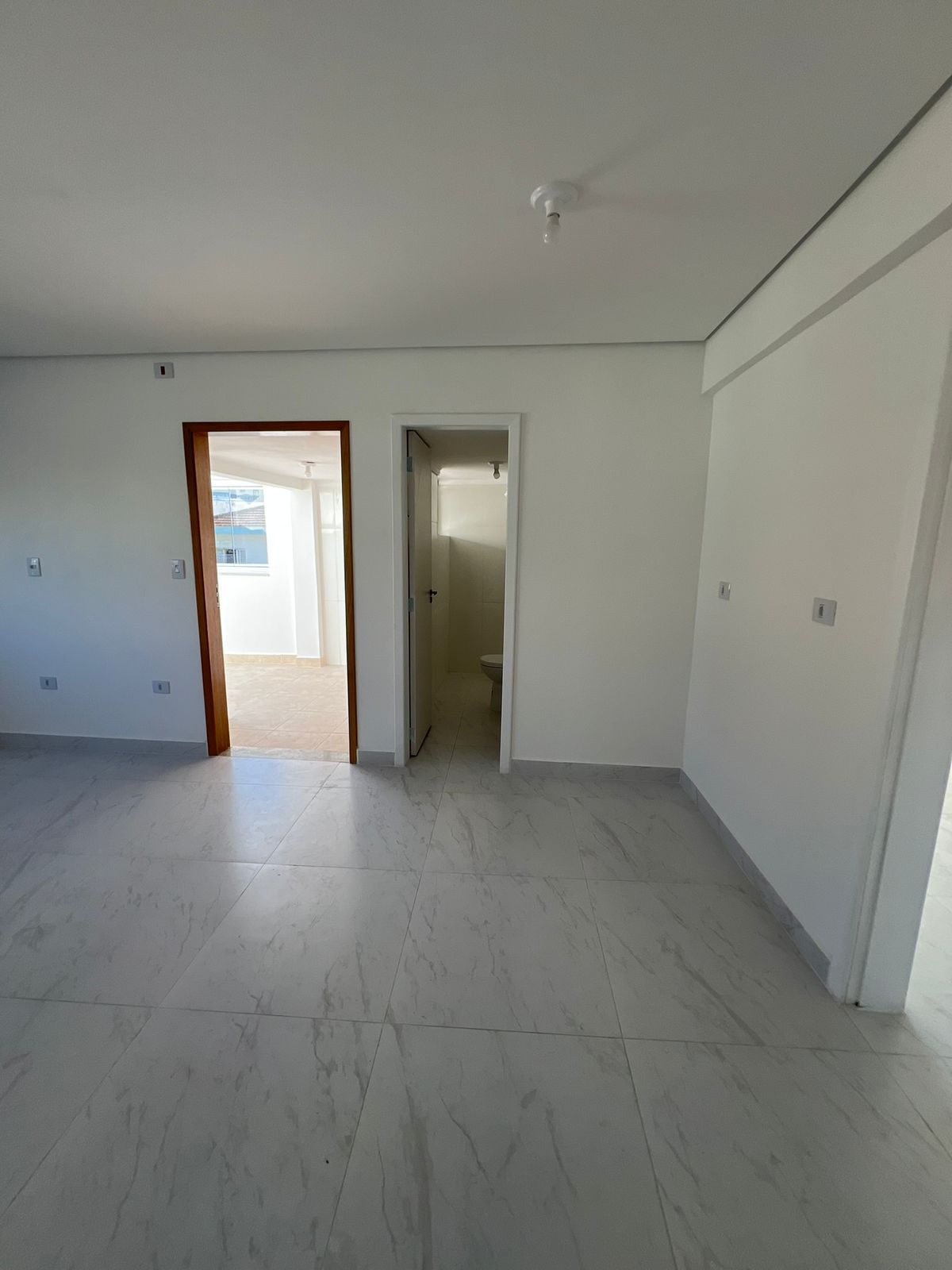 Casa comercial para locação no Moóca.