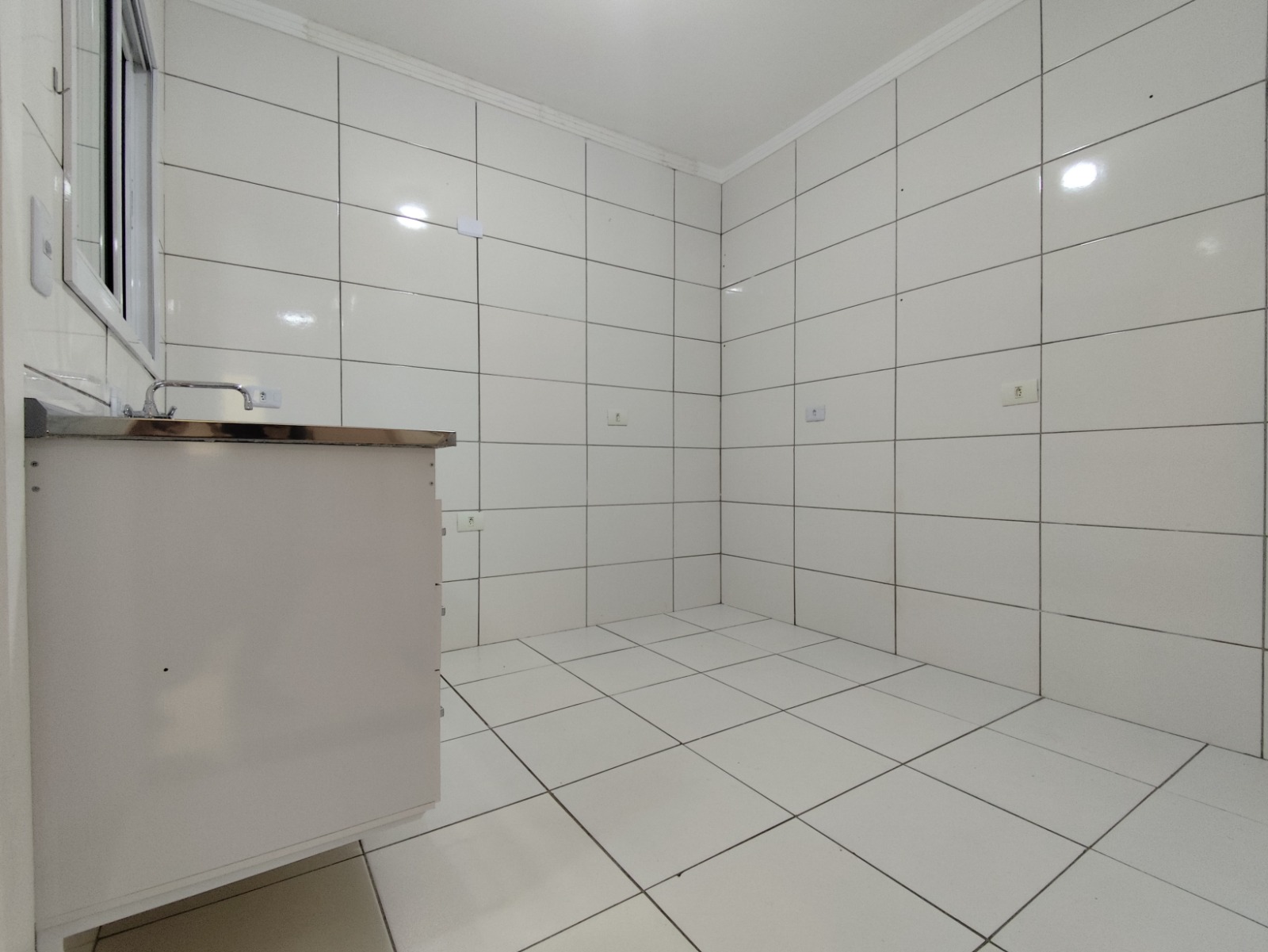 Casa com 2 suítes em condomínio fechado na Vila Libanesa, São Miguel.
