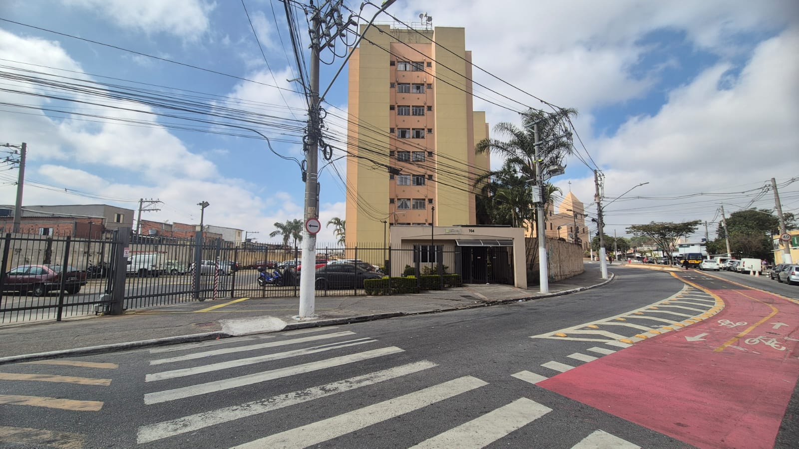 Apartamento em Ermelino Matarazzo com 2 dormitórios, planejados e lazer completo.