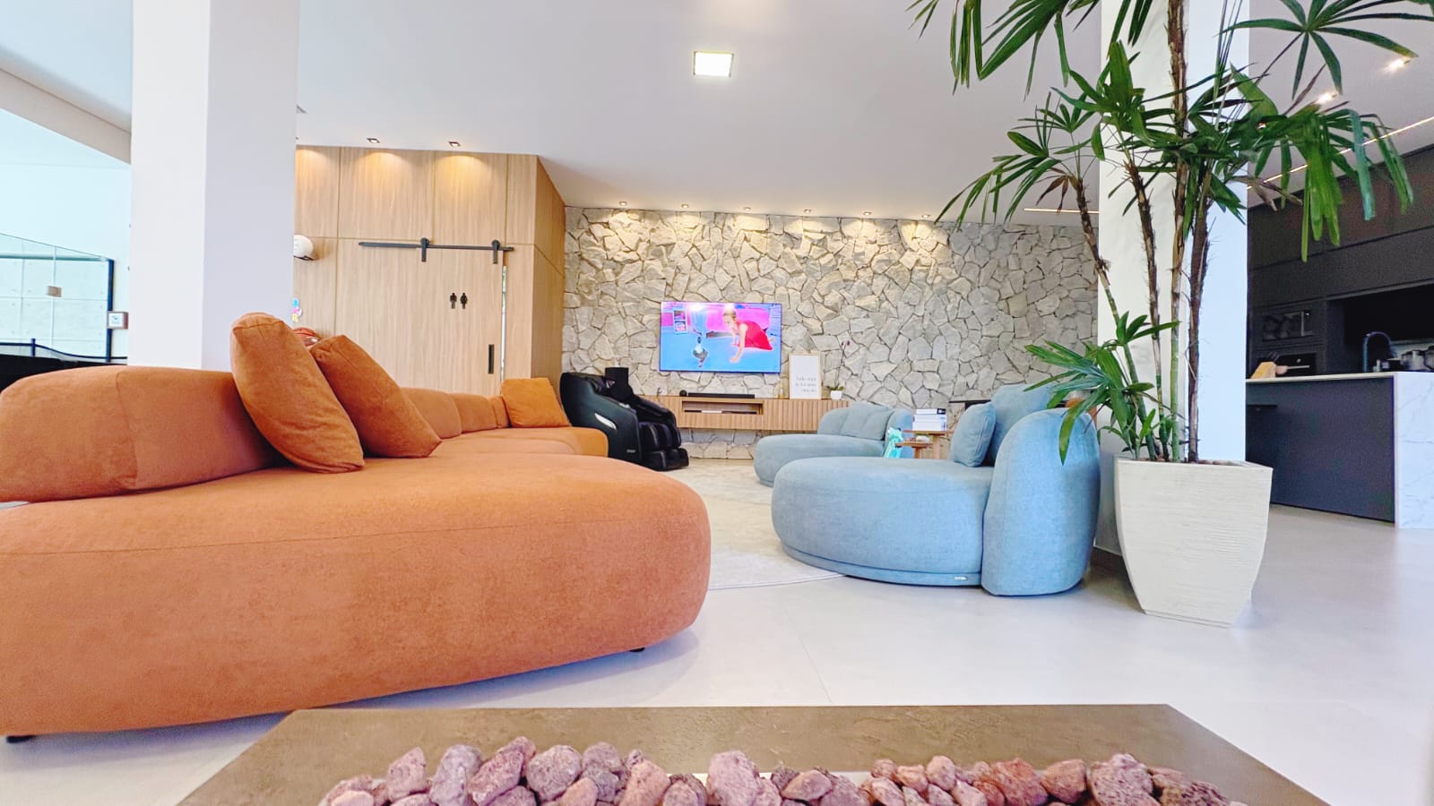Casa de Alto Padrão em Mogi: Luxo, Automação e Lazer Completo