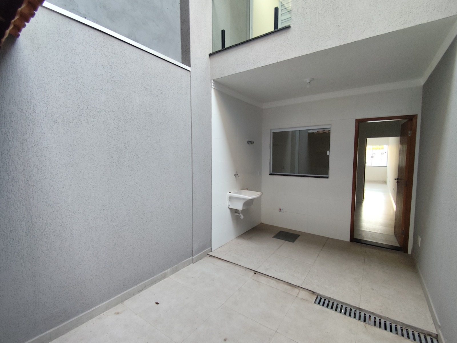 Sobrado com 2 Suítes e Espaço Gourmet na Penha