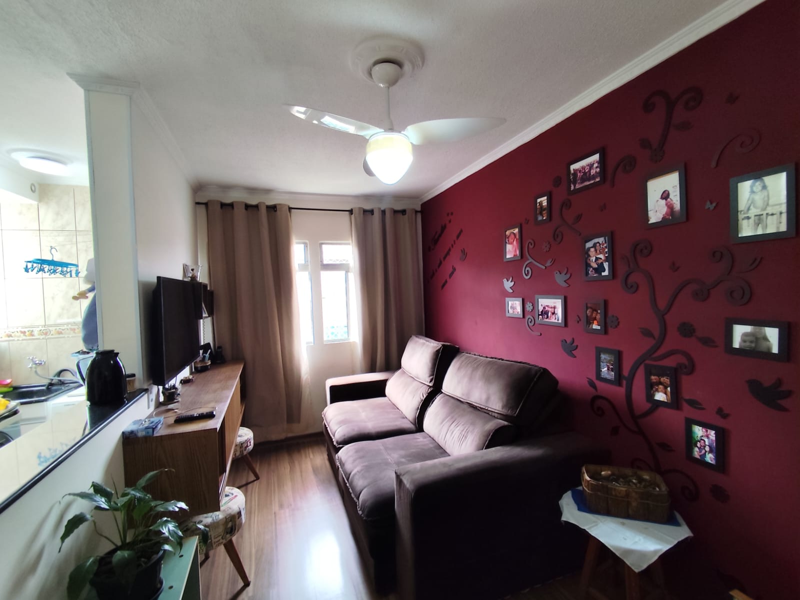 Apartamento 2 Dormitórios com Cozinha Planejada e Vaga Fixa - São Miguel