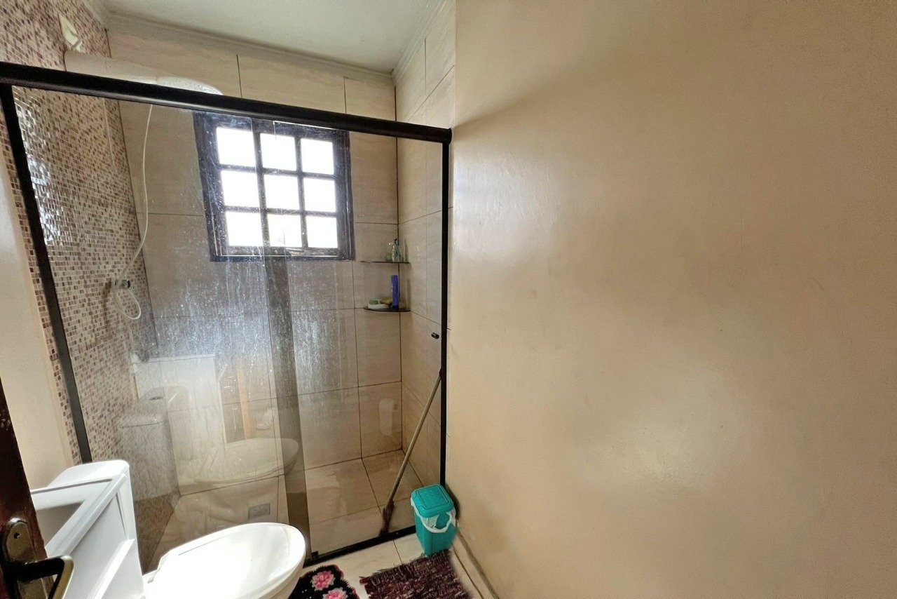 Casa a venda em Condomínio