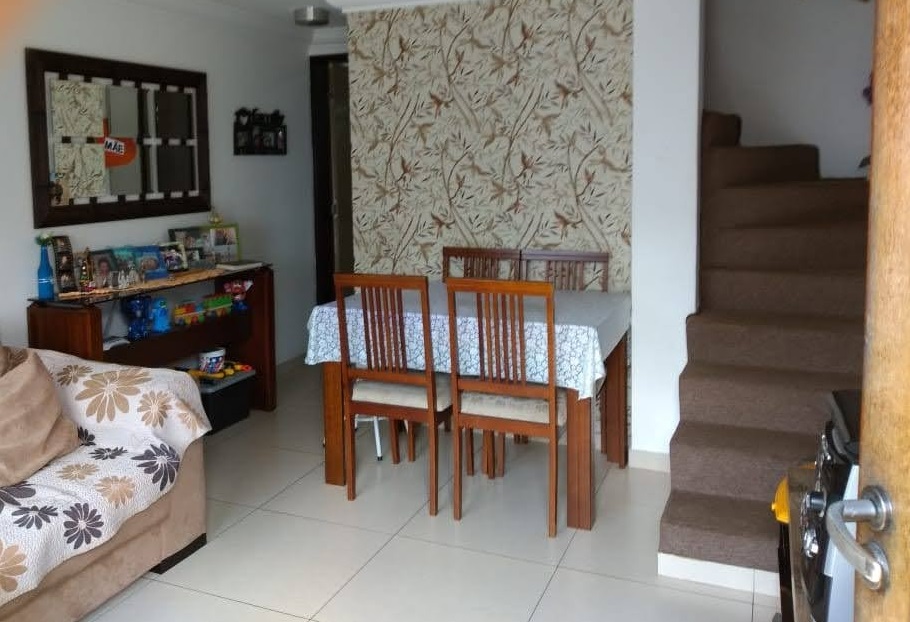 Casa para venda em condomínio