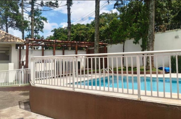 Casa para venda em condomínio