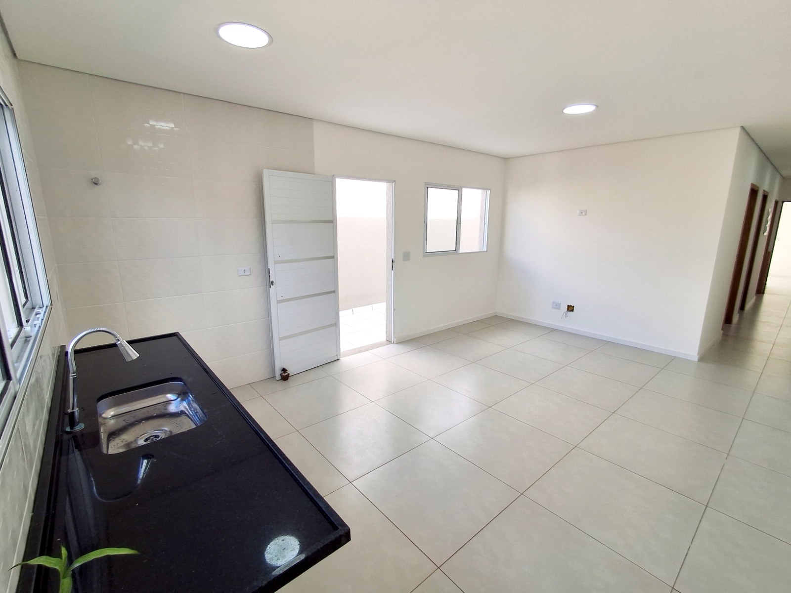 *Casa á venda no bairro aguassaí no KM 54 da  Bunjiro Nakao*