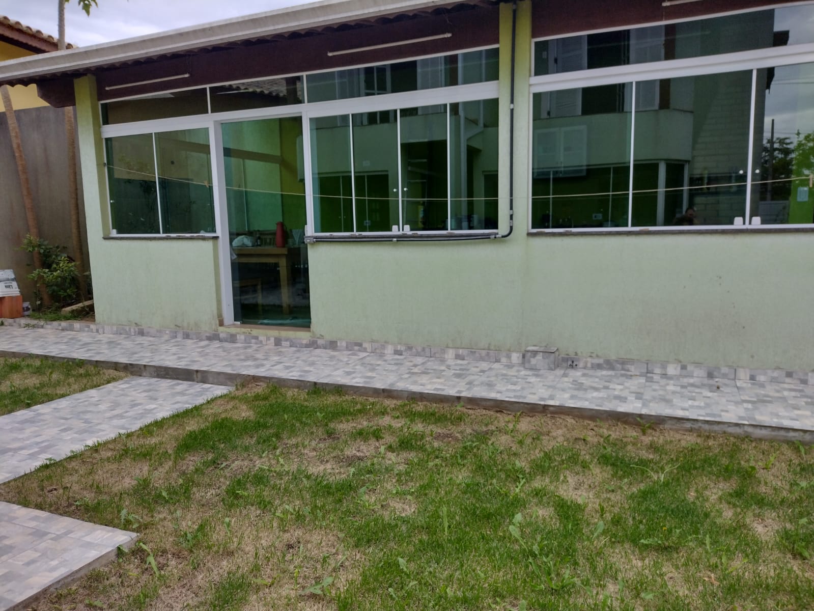 Casa á venda em Condomínio