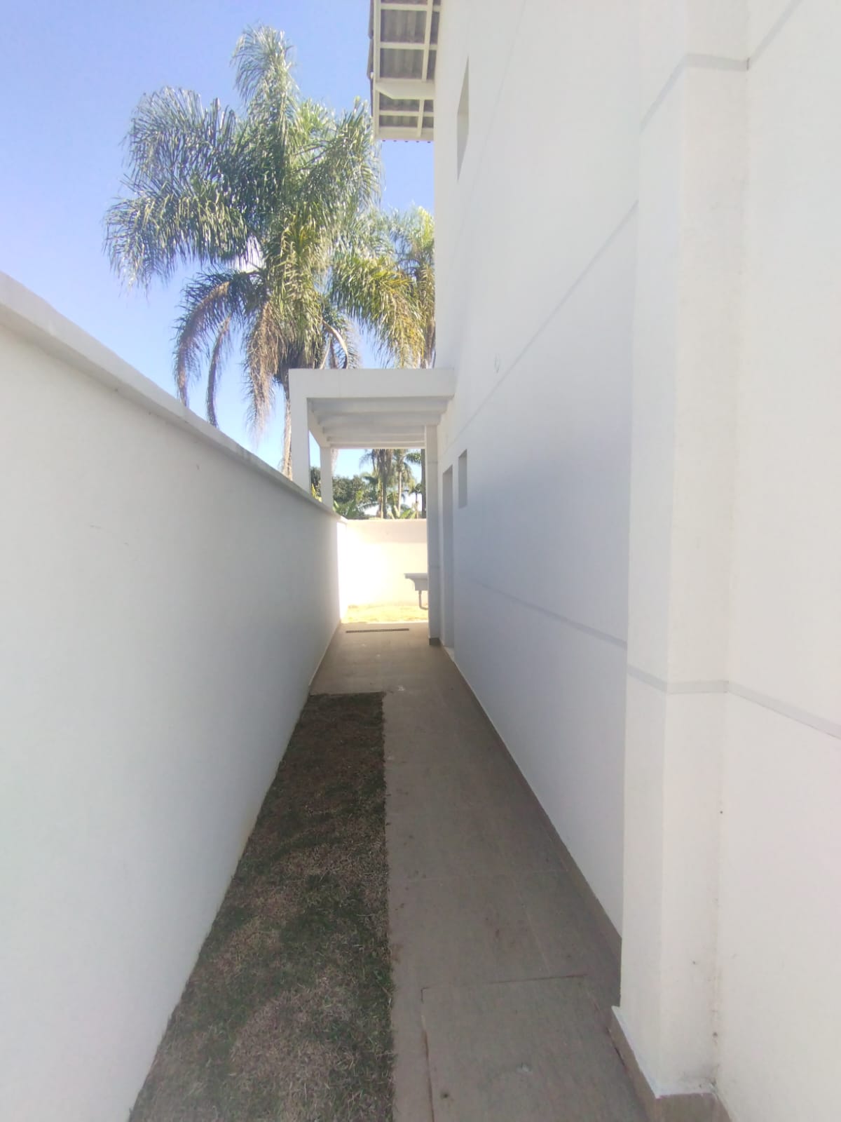 Casa em Condomínio à venda em Vargem Grande Paulista - SP