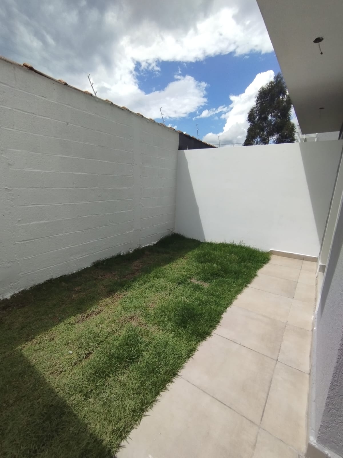 Casa á venda em Vargem Grande Paulista