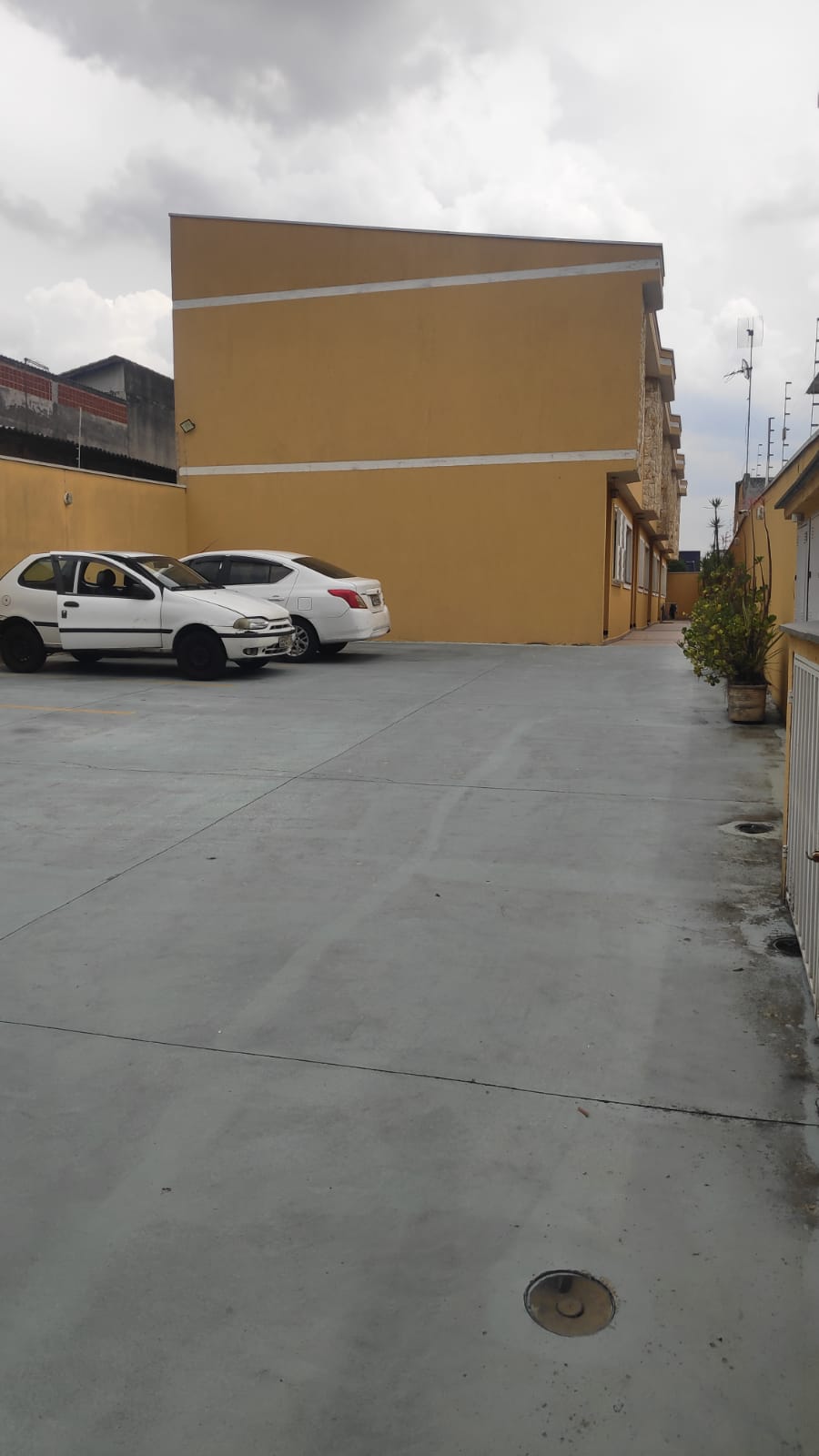 Lindo Sobrado em Condomínio à 1,5km do Shopping Aricanduva