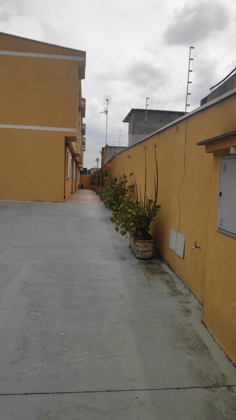 Lindo Sobrado em Condomínio à 1,5km do Shopping Aricanduva