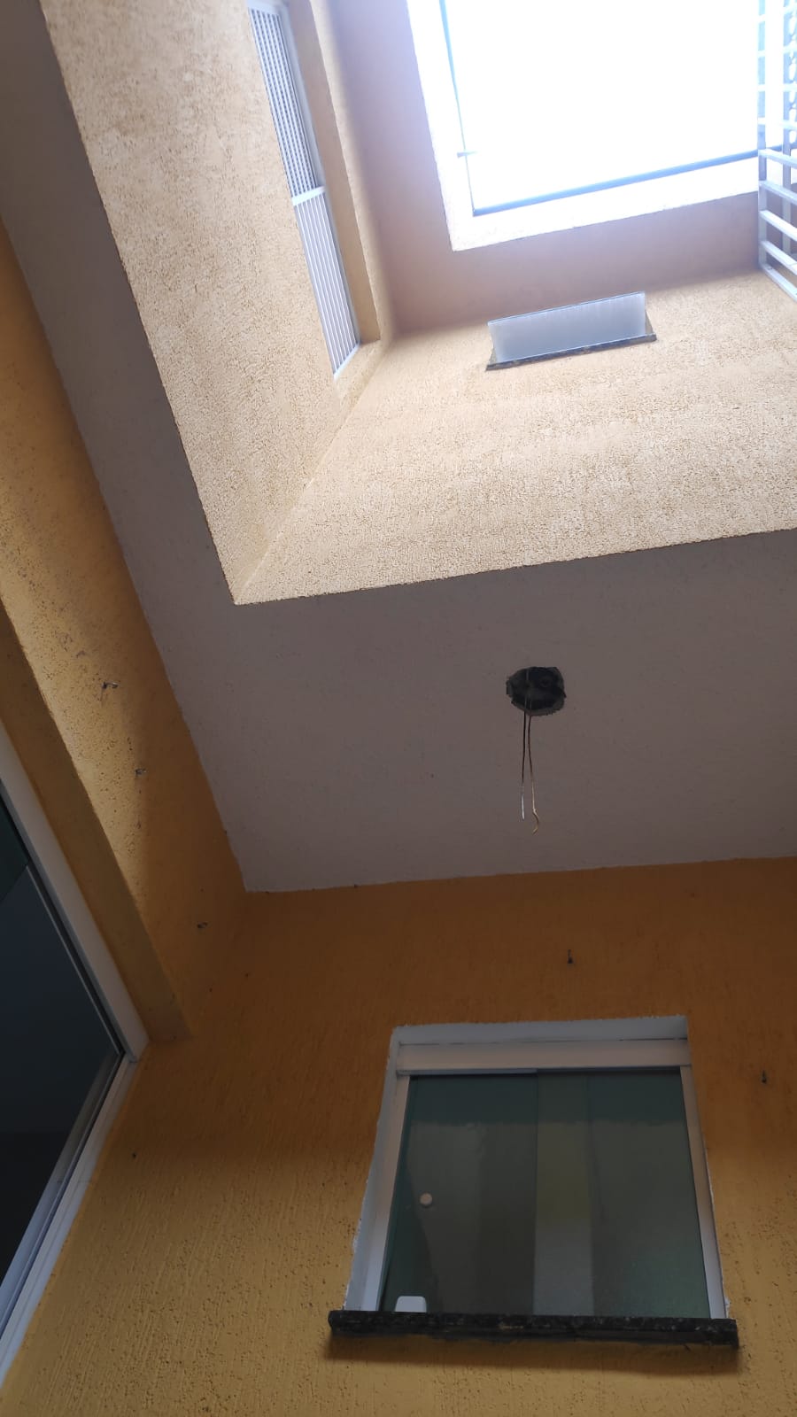 Lindo Sobrado em Condomínio à 1,5km do Shopping Aricanduva