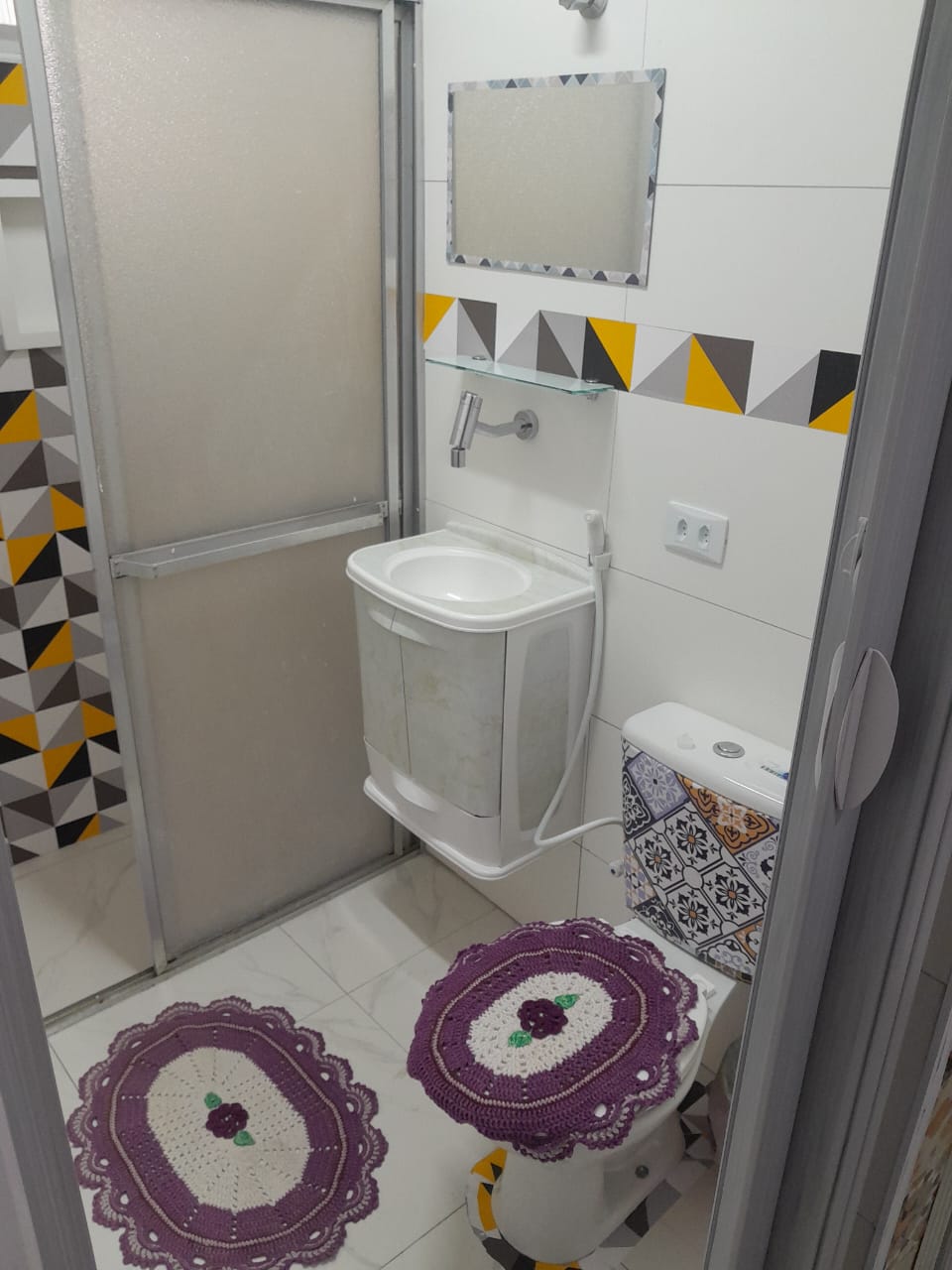 Kitnet Mobiliado - Ocian / Praia Grande - apenas R$ 132mil
