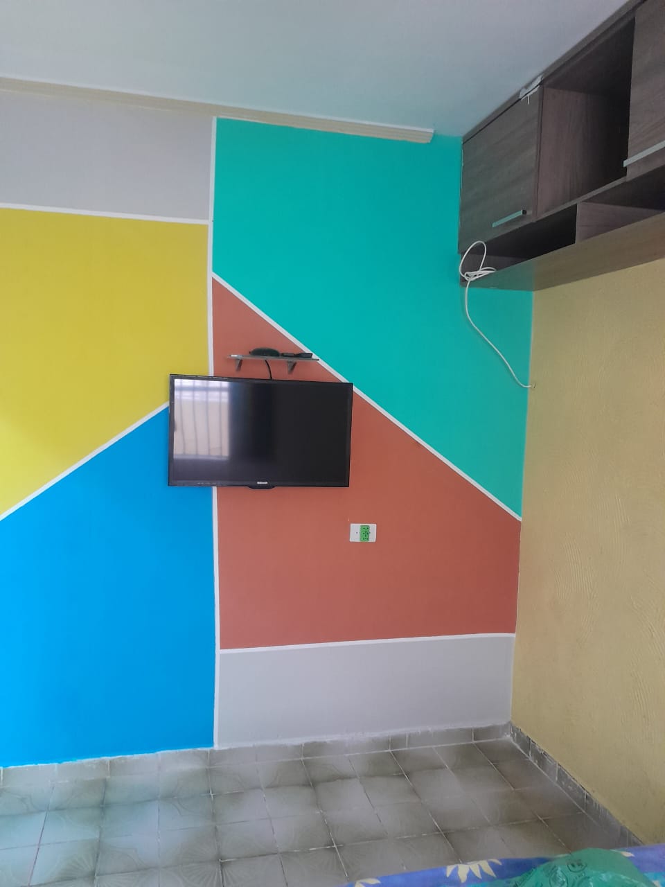 Kitnet Mobiliado - Ocian / Praia Grande - apenas R$ 132mil