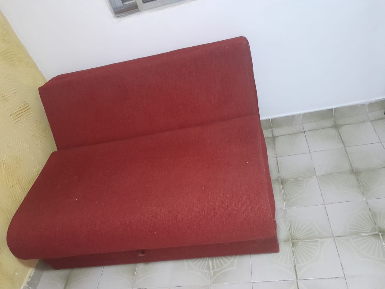 Kitnet Mobiliado - Ocian / Praia Grande - apenas R$ 132mil