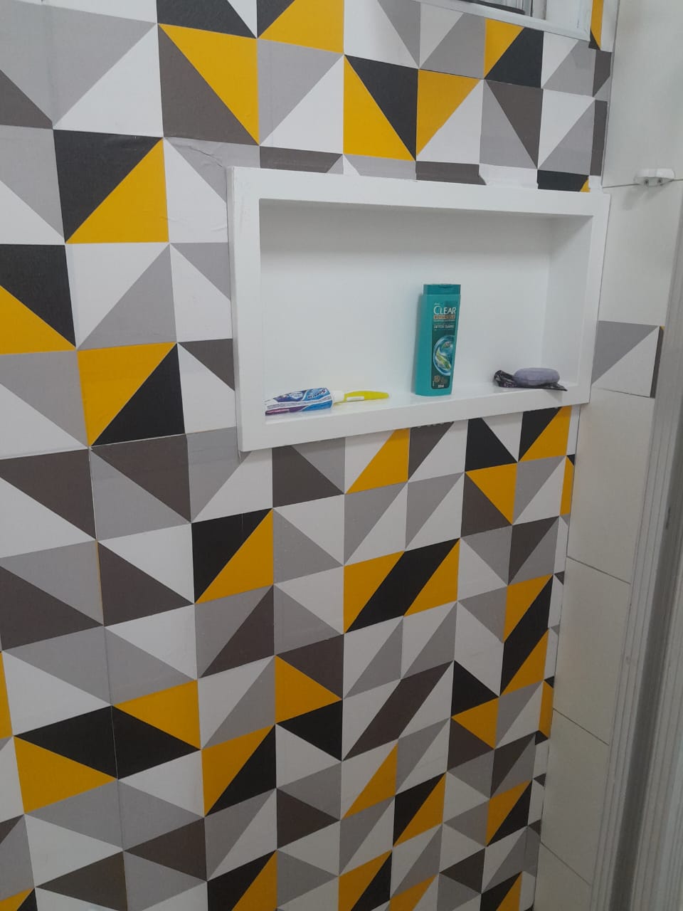 Kitnet Mobiliado - Ocian / Praia Grande - apenas R$ 132mil