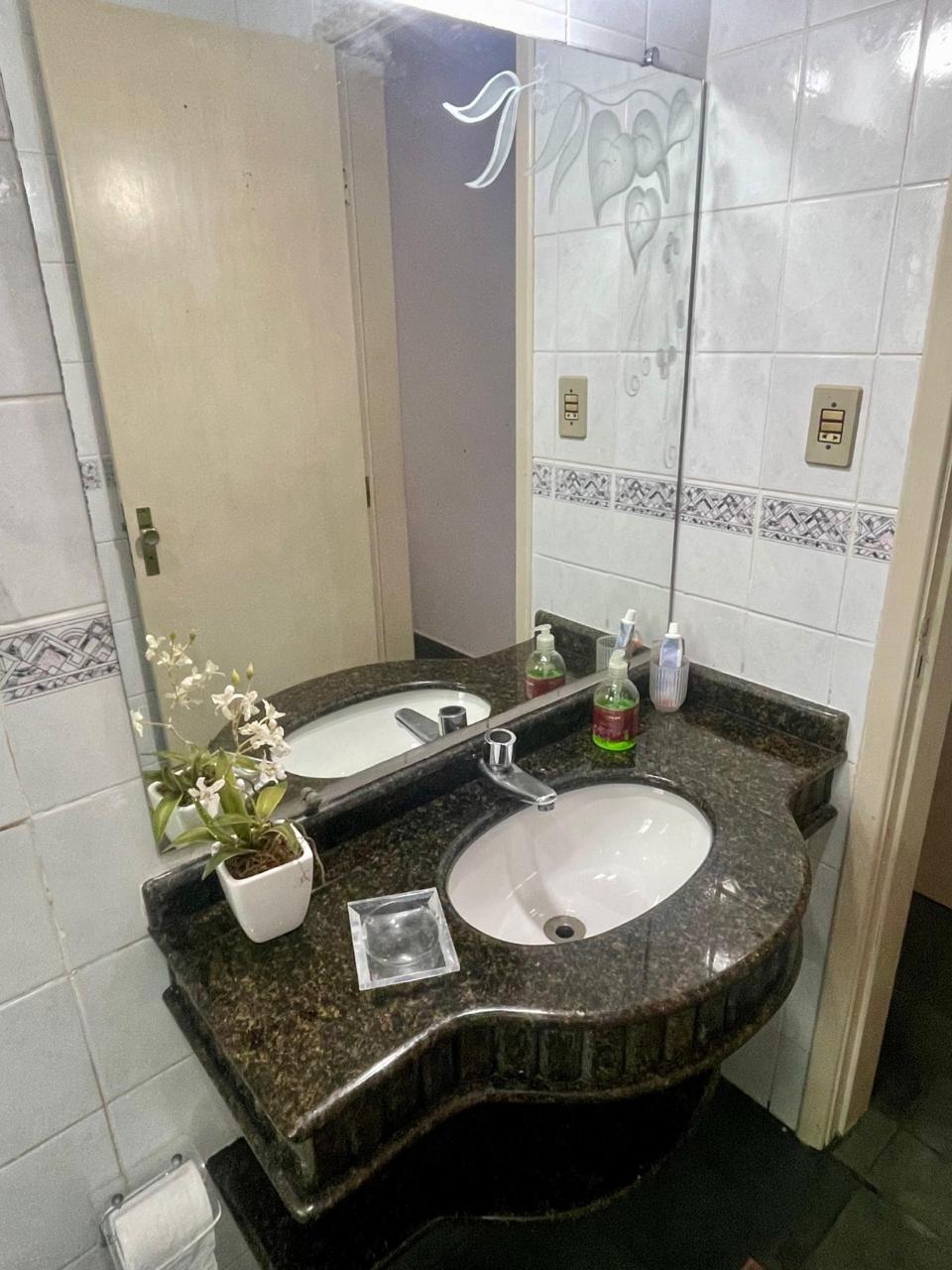 Apartamento, 75m - à 400m da Praia da Aviação / Praia Grande