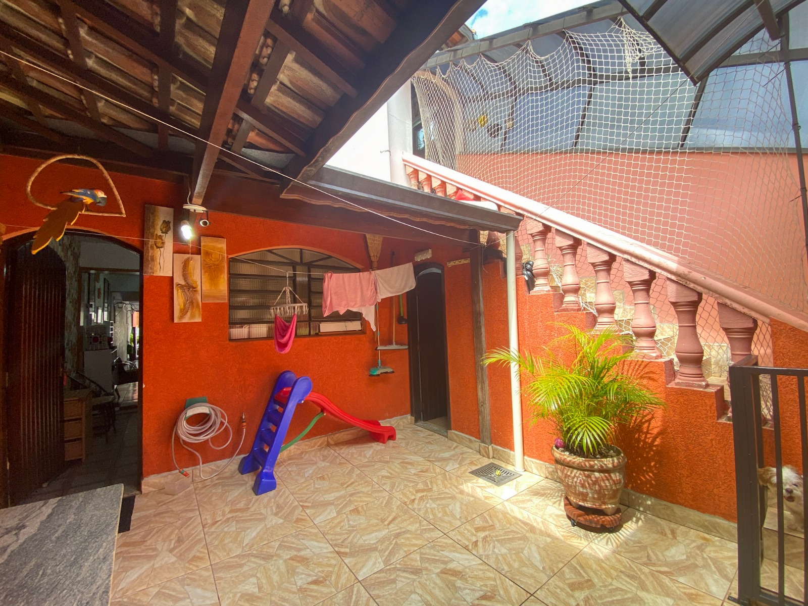 Sobrado Maravilhoso no Jardim Utinga - R$ 670.000,00