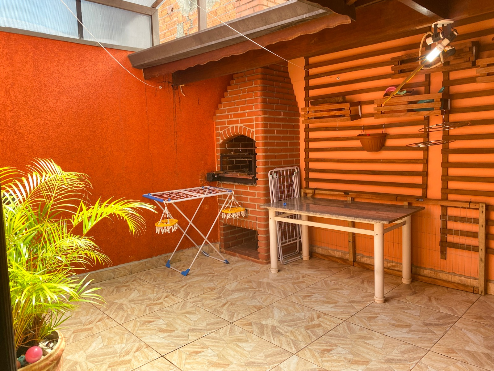 Sobrado Maravilhoso no Jardim Utinga - R$ 670.000,00