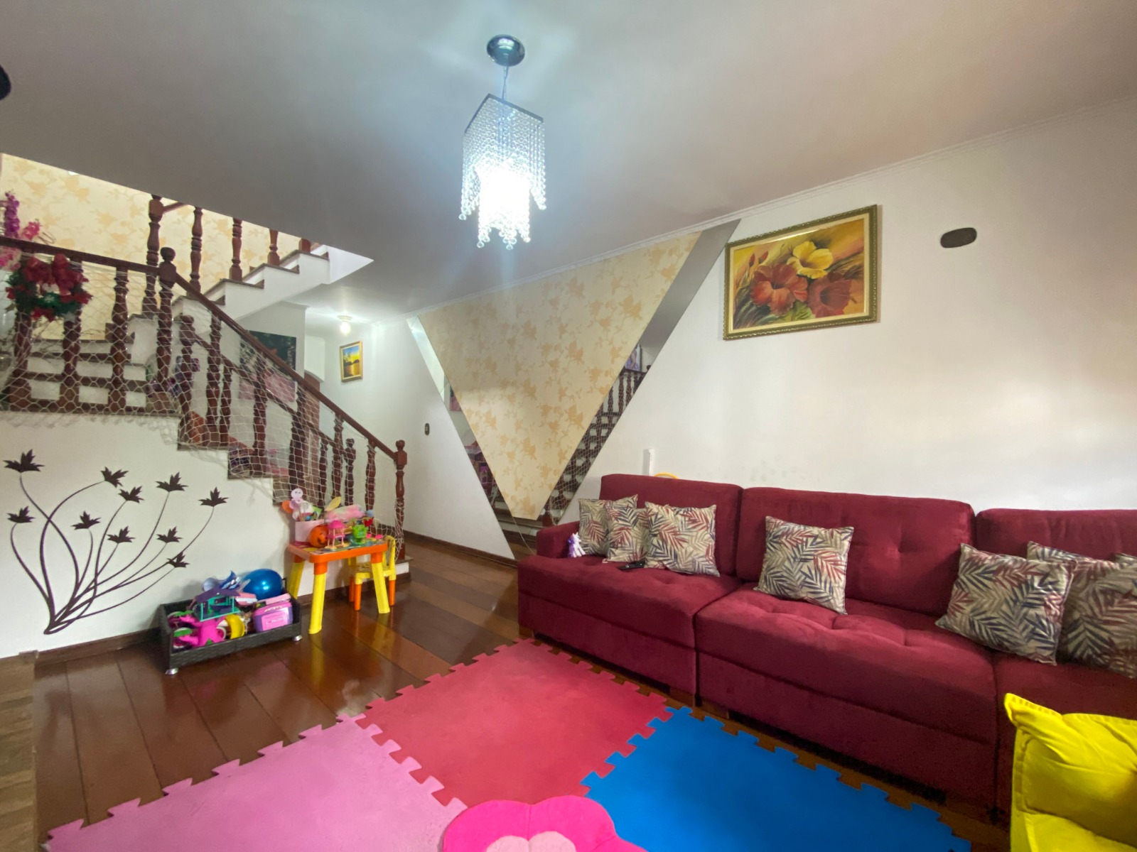 Sobrado Maravilhoso no Jardim Utinga - R$ 670.000,00