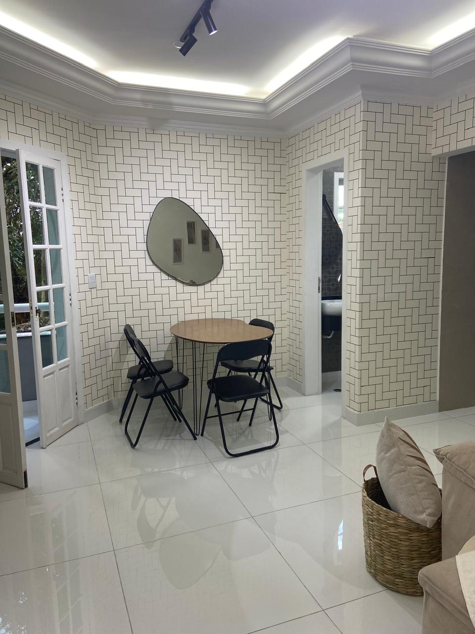 Sobrado à Venda no Residencial Village Camargo - Condomínio Fechado (Santo André)