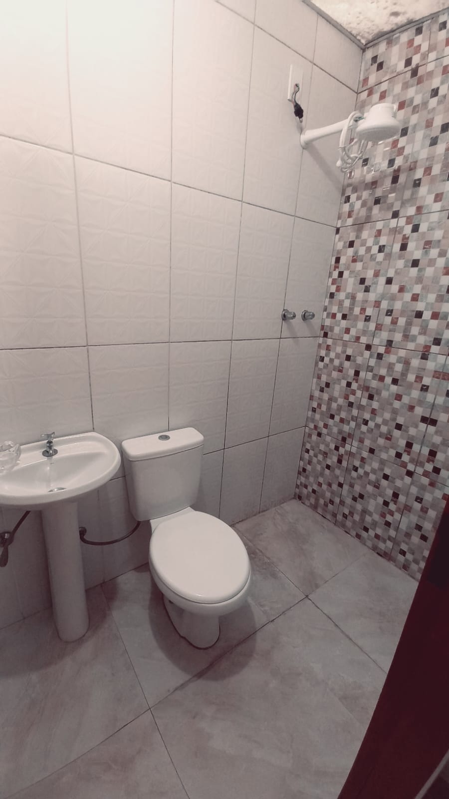 SOBRADO À VENDA – JARDIM DAS MARAVILHAS 