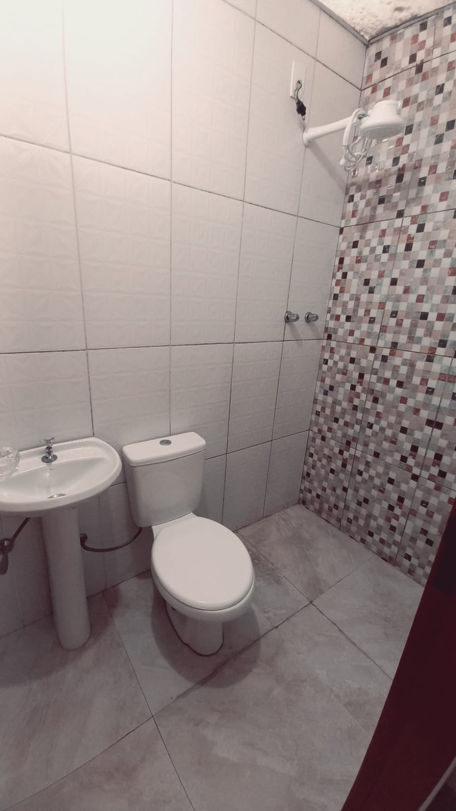 SOBRADO À VENDA – JARDIM DAS MARAVILHAS 