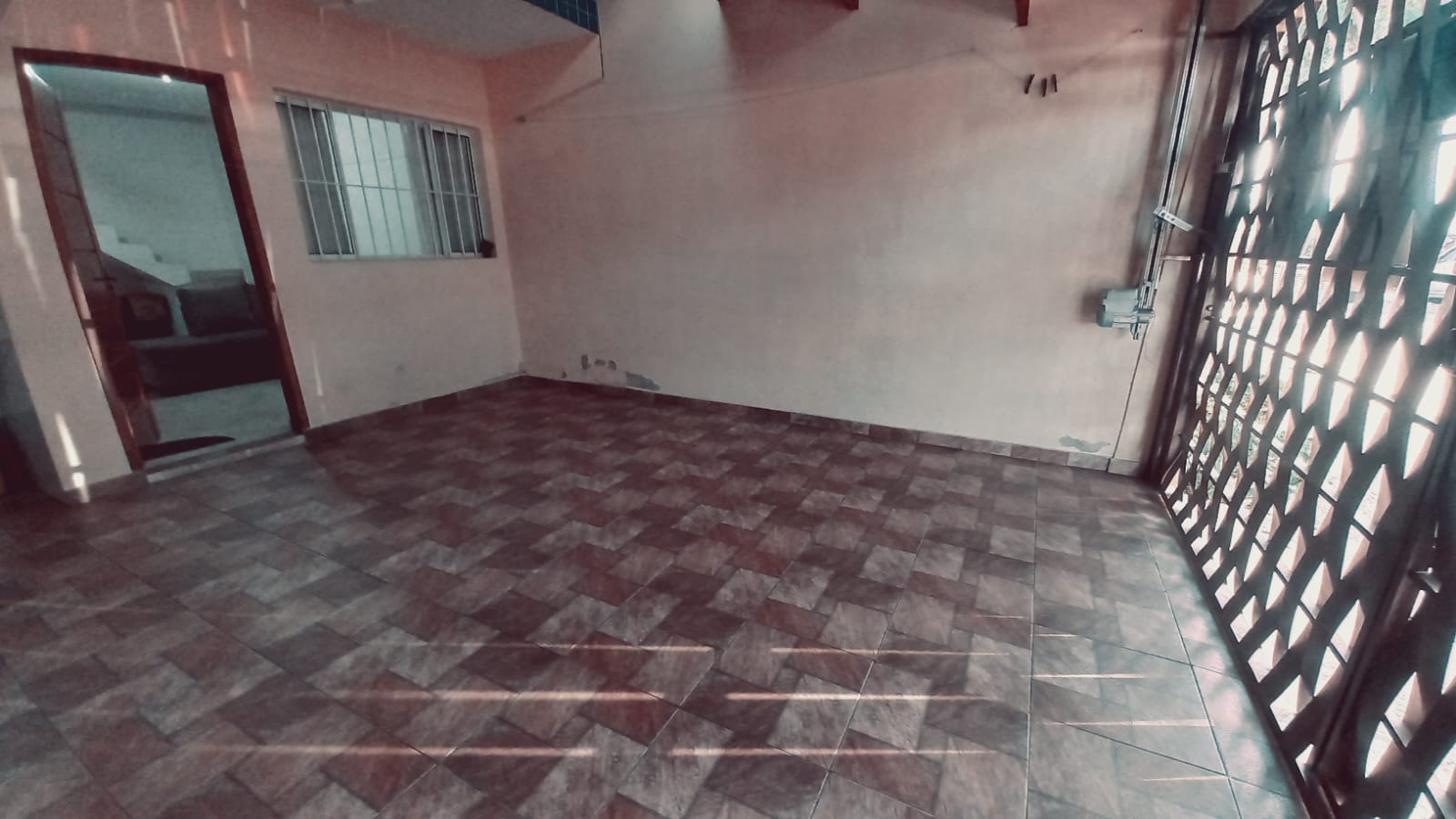 SOBRADO À VENDA – JARDIM DAS MARAVILHAS 