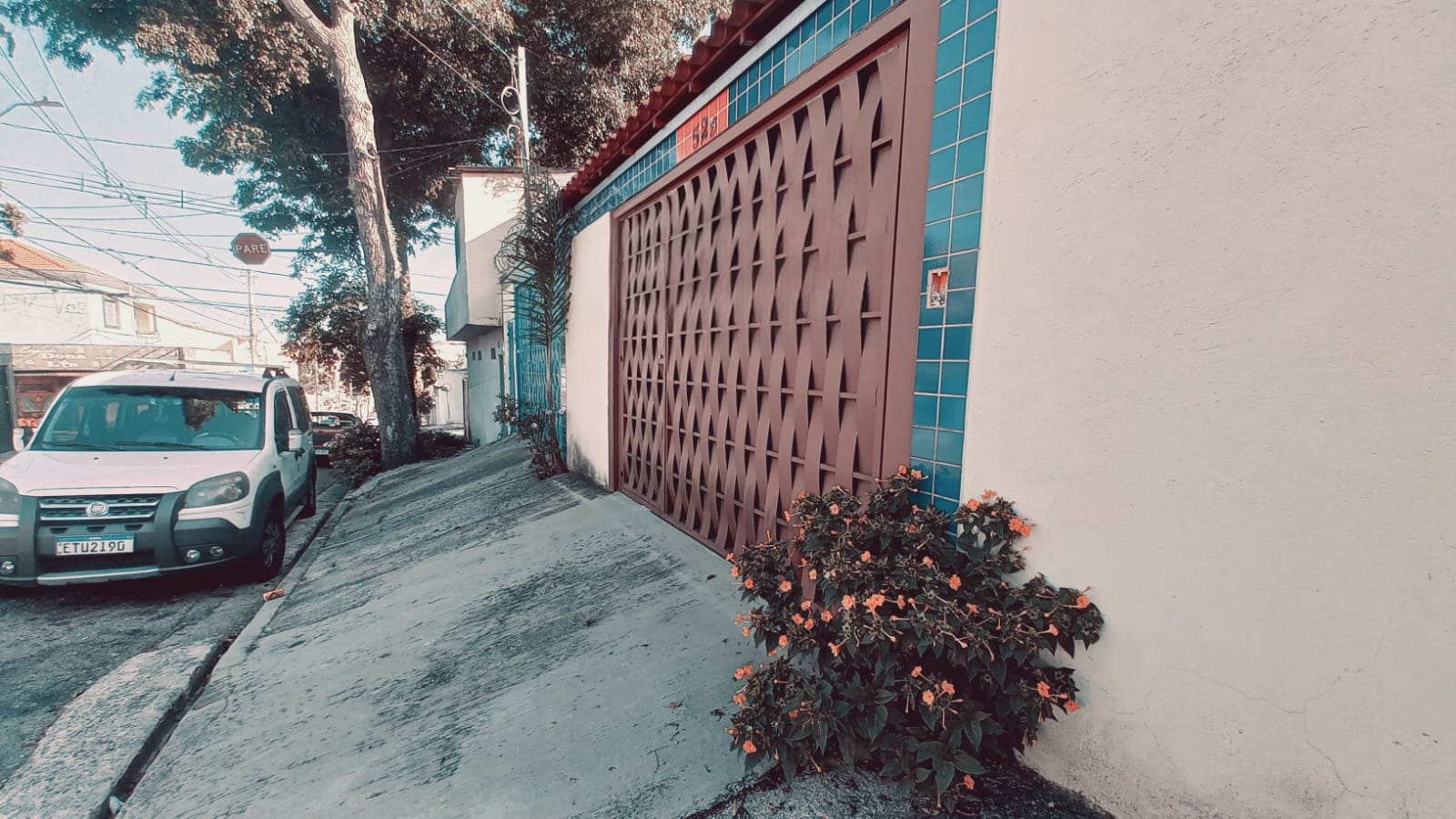 SOBRADO À VENDA – JARDIM DAS MARAVILHAS 