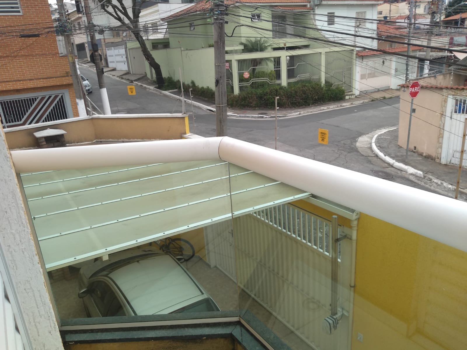 Sobrado Frontal de Esquina na Vila Carrão Semi Mobiliado - 85m² de Área Construída