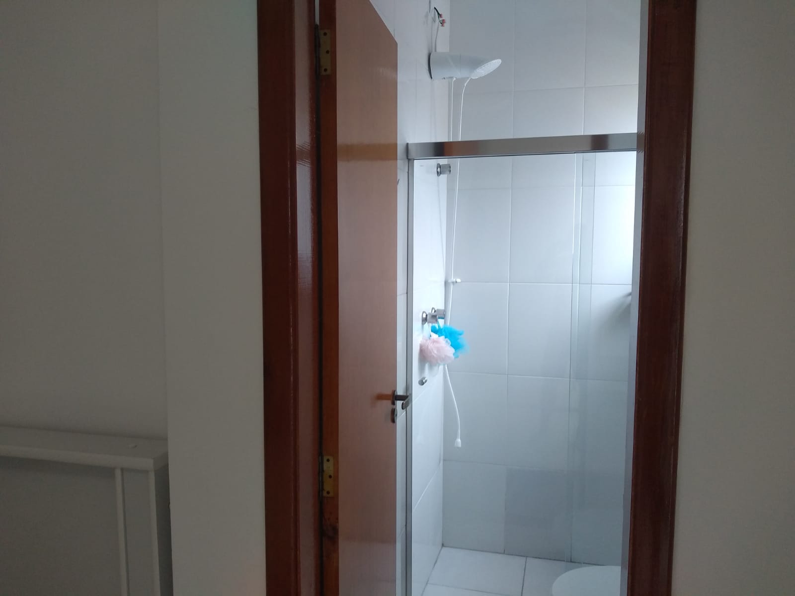 Sobrado Frontal de Esquina na Vila Carrão Semi Mobiliado - 85m² de Área Construída