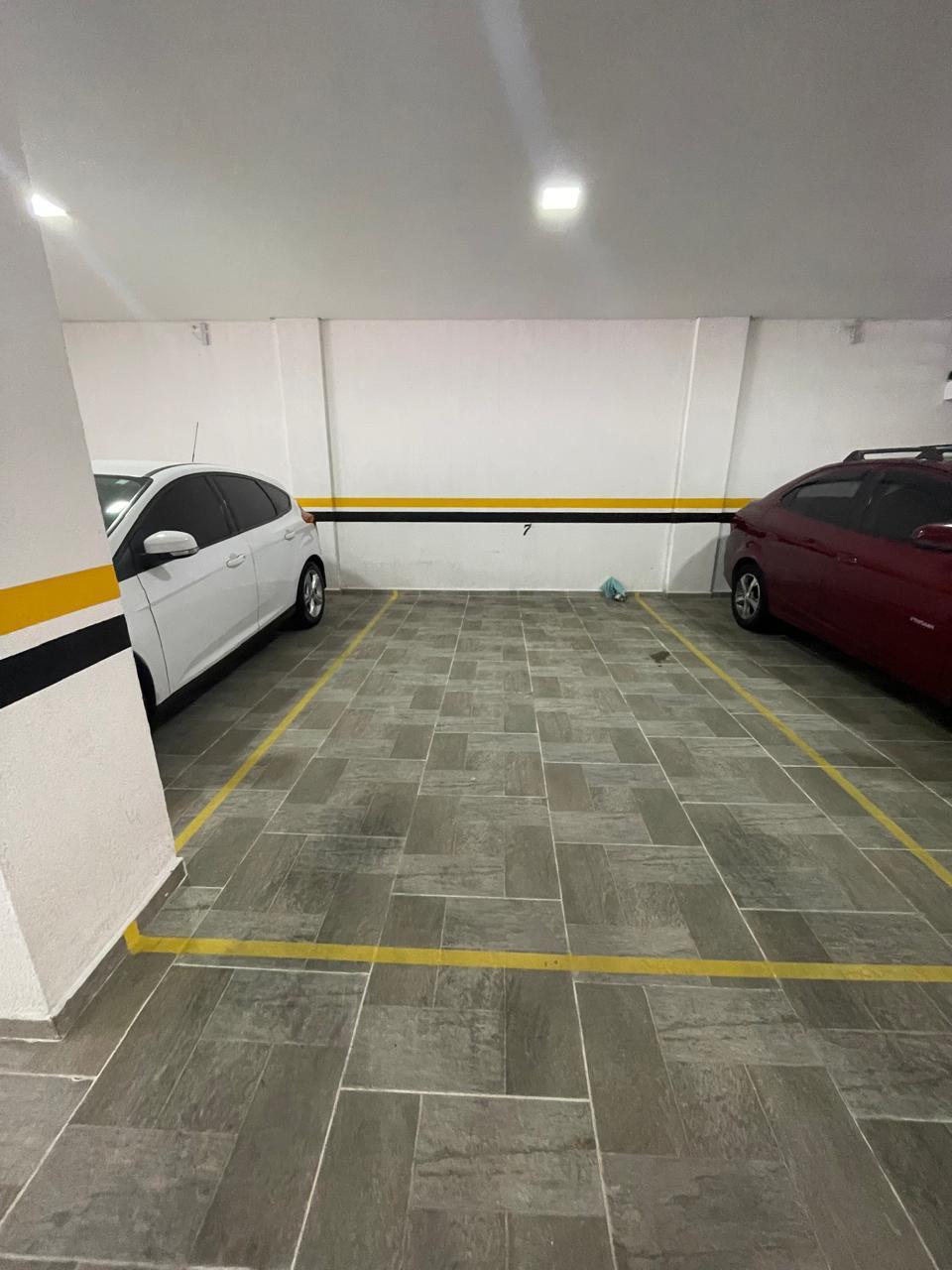 COBERTURA SEM CONDOMÍNIO NA VILA VITÓRIA – A 10 MINUTOS DO SHOPPING ATRIUM!