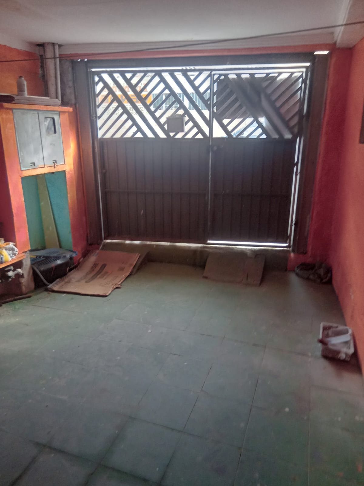 Casa Térrea com Excelente Estrutura e Churrasqueira – Jd Helena / São Miguel Paulista